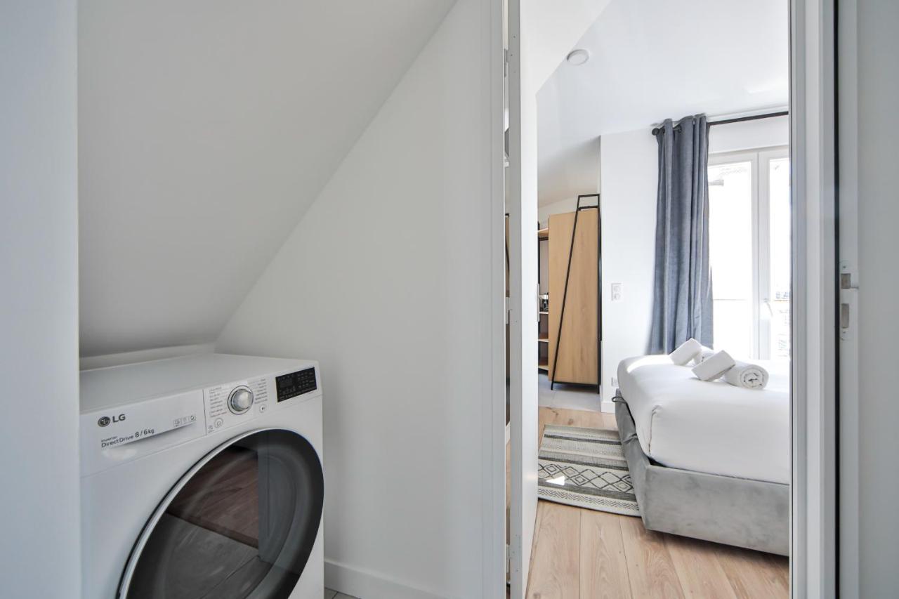 Arc De Triomphe/Palais Des Congres/Amazing View Apartment Paris Bagian luar foto